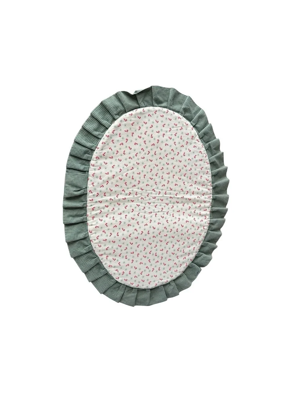 Handmade Quilted Table Mat Holiday Oval Ruffle
